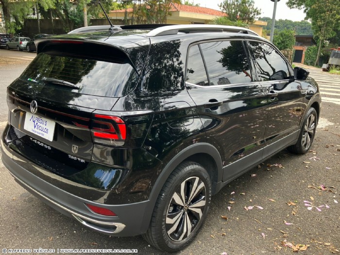 Volkswagen T CROSS HIGHLINE 2023/2024